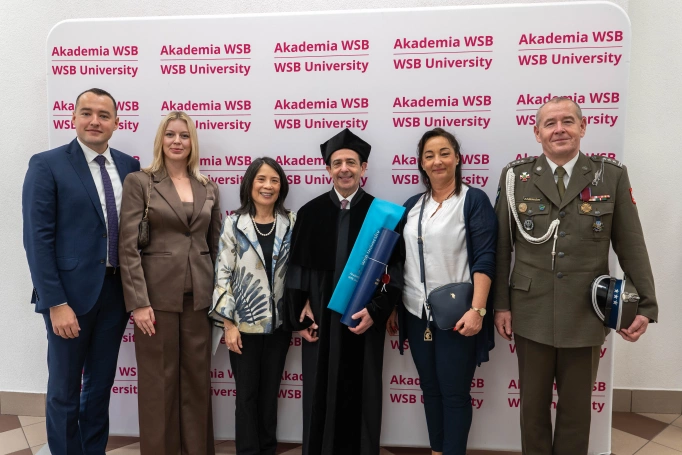 Zdjęcie nr 49 z galerii Honoris Causa prof. David E. Fisher