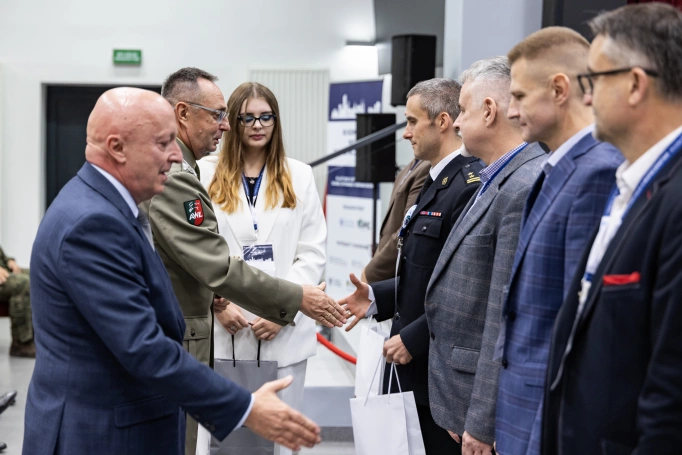 Zdjęcie nr 1 z galerii Bezpieczeństwo w centrum uwagi. Akademia WSB współtworzyła III Kongres Nauk o Bezpieczeństwie