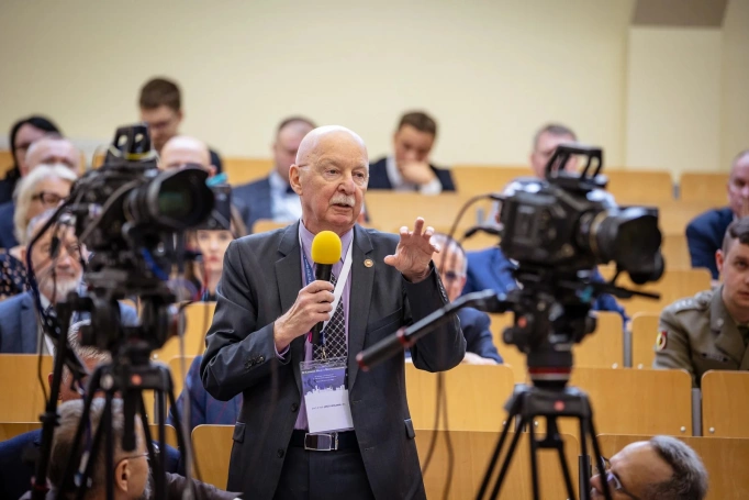 Zdjęcie nr 5 z galerii Bezpieczeństwo w centrum uwagi. Akademia WSB współtworzyła III Kongres Nauk o Bezpieczeństwie