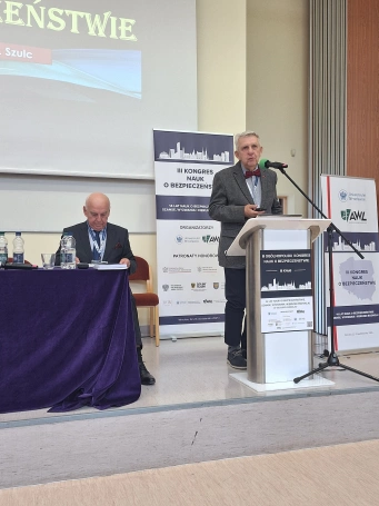 Zdjęcie nr 6 z galerii Bezpieczeństwo w centrum uwagi. Akademia WSB współtworzyła III Kongres Nauk o Bezpieczeństwie