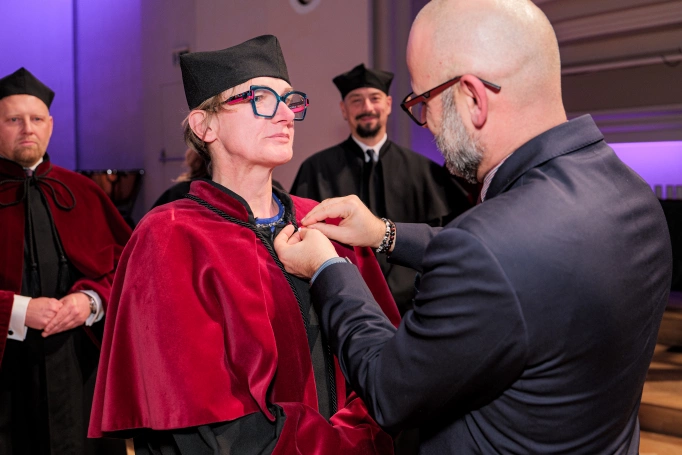 Zdjęcie nr 4 z galerii Nauka z uznaniem – Medale Komisji Edukacji Narodowej dla Akademii WSB