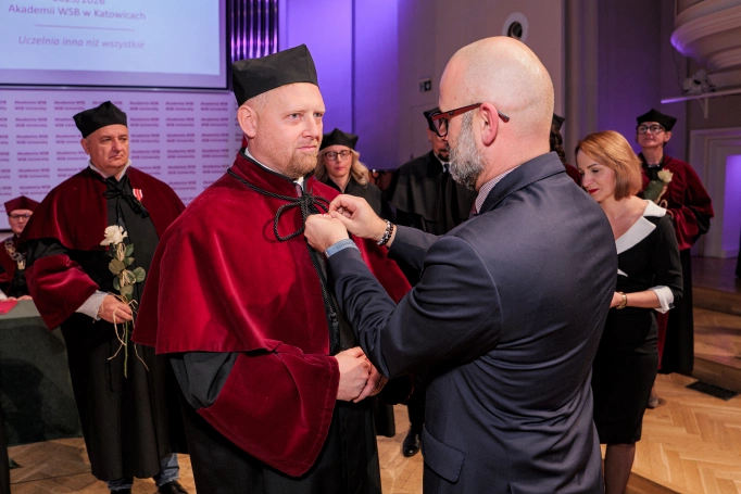 Zdjęcie nr 5 z galerii Nauka z uznaniem – Medale Komisji Edukacji Narodowej dla Akademii WSB