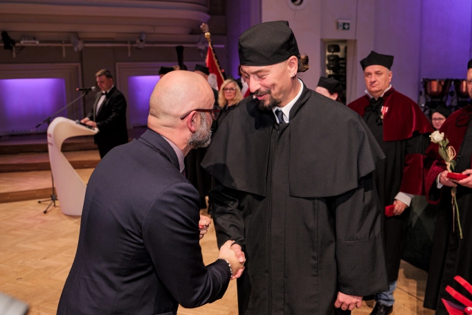 Zdjęcie nr 8 z galerii Nauka z uznaniem – Medale Komisji Edukacji Narodowej dla Akademii WSB