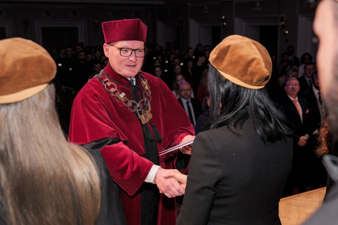 Zdjęcie nr 33 z galerii Inauguracja Roku Akademickiego 2025/2026 Akademii WSB w Katowicach   