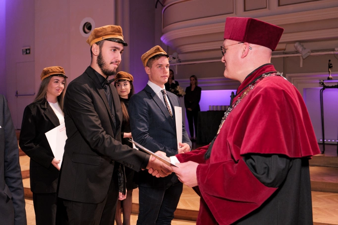 Zdjęcie nr 35 z galerii Inauguracja Roku Akademickiego 2025/2026 Akademii WSB w Katowicach   