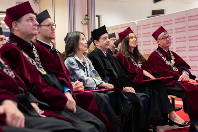 Zdjęcie nr 13 z galerii Prof. David E. Fisher Awarded the Title of Doctor Honoris Causa of the WSB University