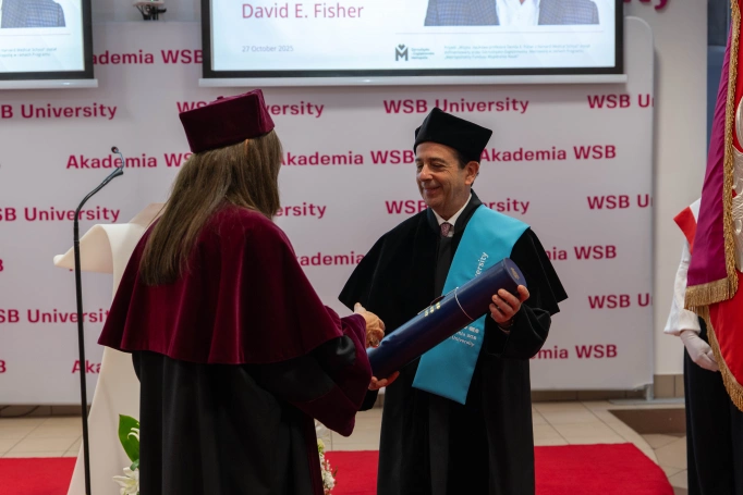 Zdjęcie nr 20 z galerii Prof. David E. Fisher Awarded the Title of Doctor Honoris Causa of the WSB University