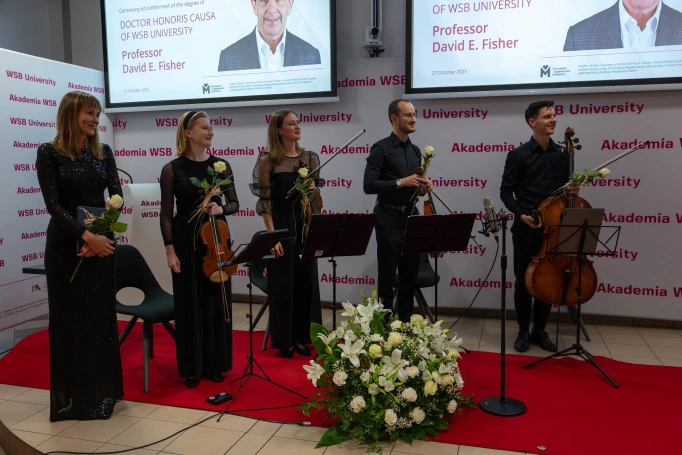 Zdjęcie nr 30 z galerii Prof. David E. Fisher Awarded the Title of Doctor Honoris Causa of the WSB University