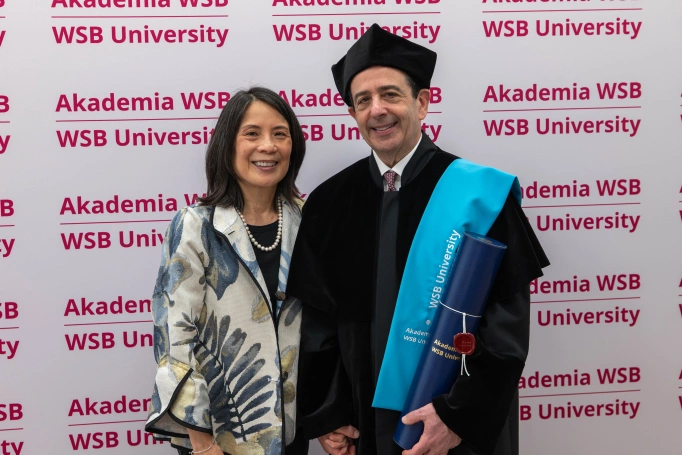 Zdjęcie nr 44 z galerii Prof. David E. Fisher Awarded the Title of Doctor Honoris Causa of the WSB University
