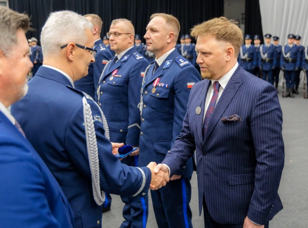 Zdjęcie nr 4 z galerii Uhonorowani za służbę i zasługi