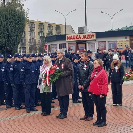 Zdjęcie nr 3 z galerii Świętujemy Niepodległość razem z UTW Akademii WSB w Dąbrowie Górniczej!