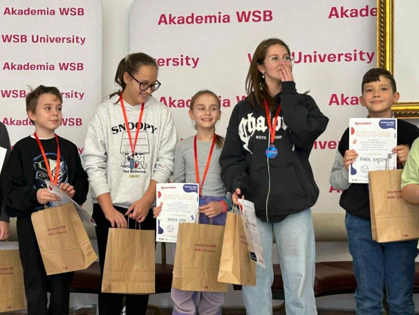 Zdjęcie nr 10 z galerii Turniej Rummikuba 13.11.2025