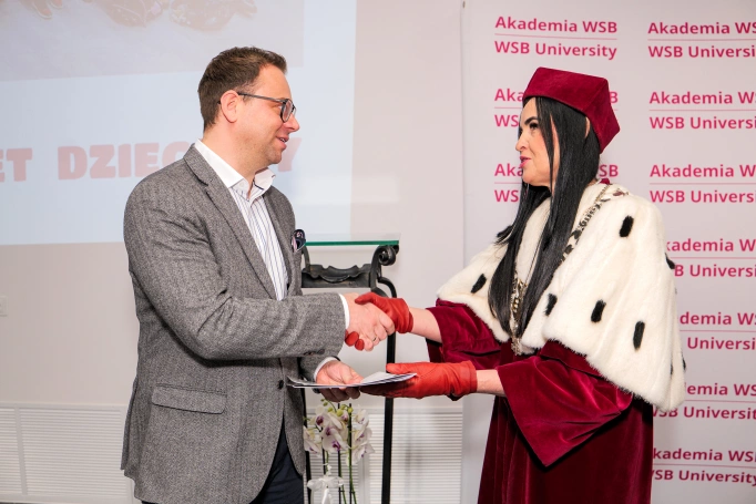 Zdjęcie nr 34 z galerii Ruszył Jaworznicki Uniwersytet Dziecięcy Akademii WSB! 