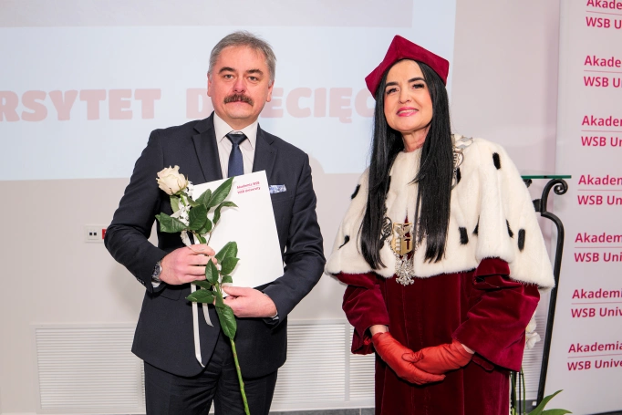 Zdjęcie nr 35 z galerii Ruszył Jaworznicki Uniwersytet Dziecięcy Akademii WSB! 