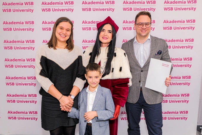 Zdjęcie nr 55 z galerii Ruszył Jaworznicki Uniwersytet Dziecięcy Akademii WSB! 