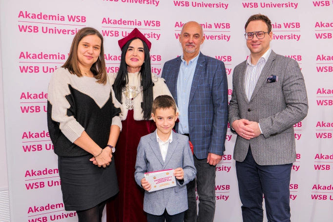 Zdjęcie nr 57 z galerii Ruszył Jaworznicki Uniwersytet Dziecięcy Akademii WSB! 