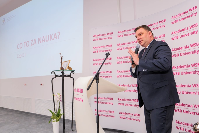 Zdjęcie nr 9 z galerii Ruszył Jaworznicki Uniwersytet Dziecięcy Akademii WSB! 