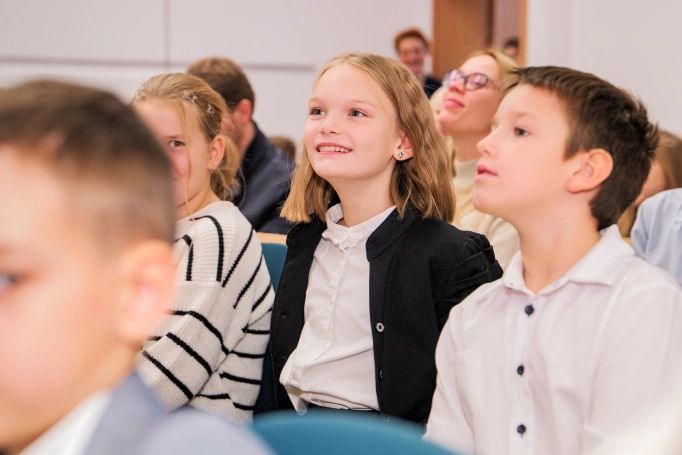 Zdjęcie nr 11 z galerii Ruszył Jaworznicki Uniwersytet Dziecięcy Akademii WSB! 