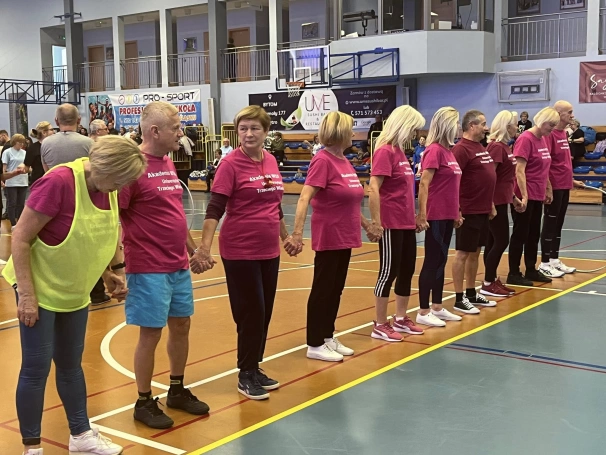 Zdjęcie nr 2 z galerii IX Olimpiada Sportowa Seniorów w Radzionkowie! 