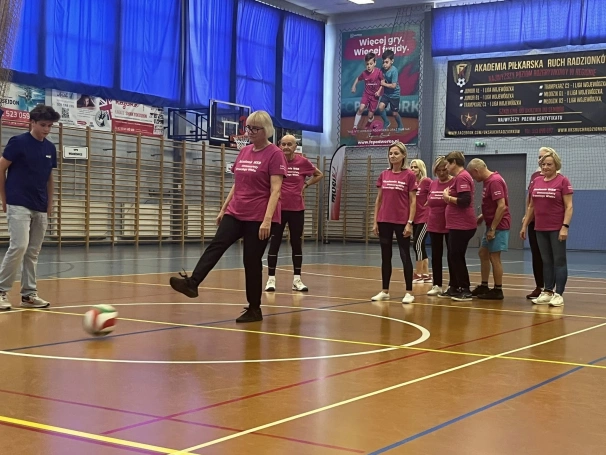 Zdjęcie nr 18 z galerii IX Olimpiada Sportowa Seniorów w Radzionkowie! 