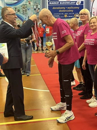 Zdjęcie nr 11 z galerii IX Olimpiada Sportowa Seniorów w Radzionkowie! 