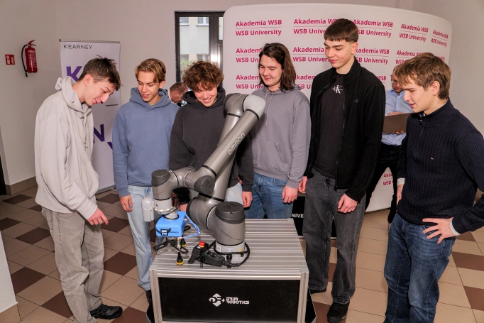 Zdjęcie nr 19 z galerii Przyszłość dzieje się dziś — Kongres AI: biznes i medycyna przyszłości w Akademii WSB