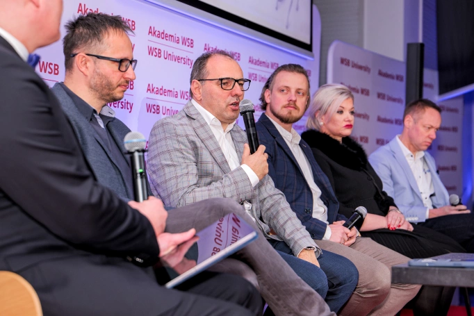 Zdjęcie nr 28 z galerii Przyszłość dzieje się dziś — Kongres AI: biznes i medycyna przyszłości w Akademii WSB