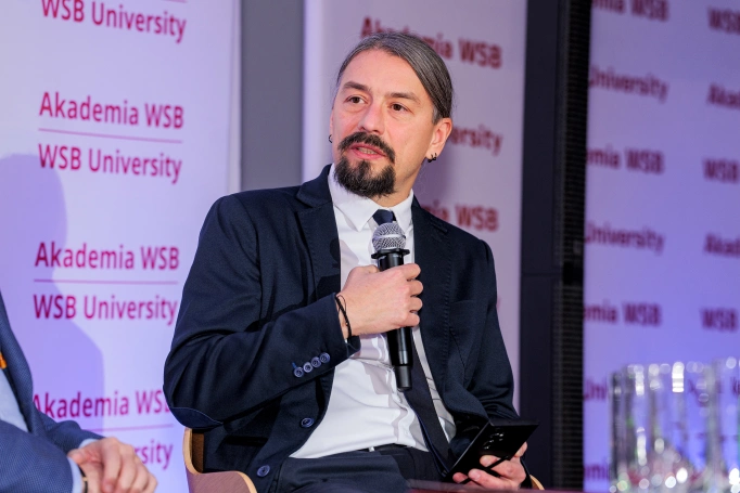 Zdjęcie nr 42 z galerii Przyszłość dzieje się dziś — Kongres AI: biznes i medycyna przyszłości w Akademii WSB