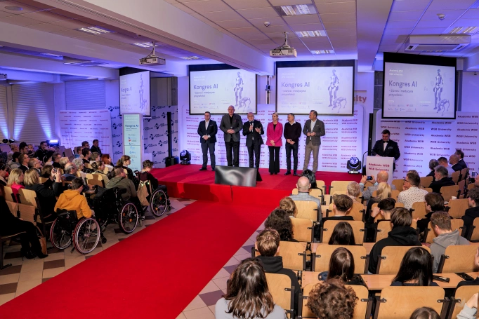 Zdjęcie nr 9 z galerii Przyszłość dzieje się dziś — Kongres AI: biznes i medycyna przyszłości w Akademii WSB