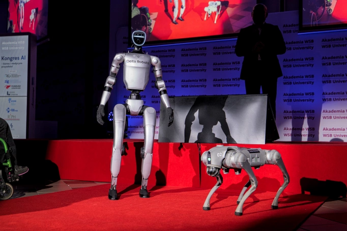 Zdjęcie nr 8 z galerii Przyszłość dzieje się dziś — Kongres AI: biznes i medycyna przyszłości w Akademii WSB