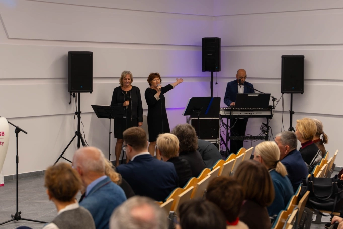 Zdjęcie nr 33 z galerii Uniwersytet Trzeciego Wieku Akademii WSB w Jaworznie rozpoczął działalność