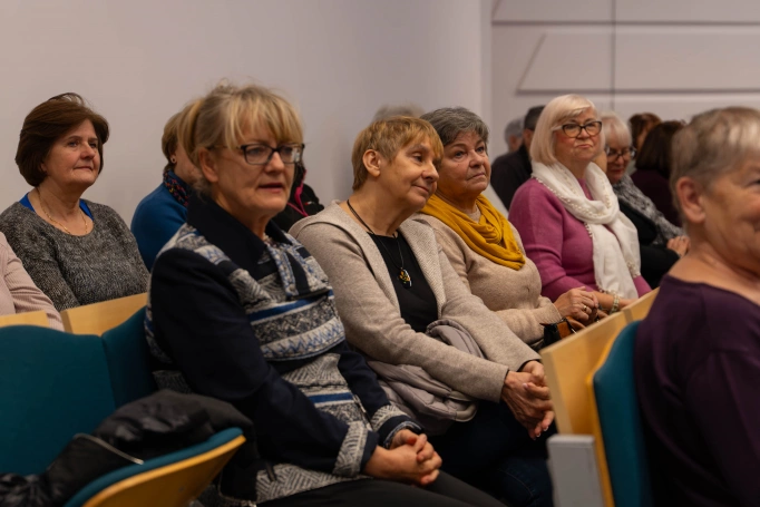 Zdjęcie nr 27 z galerii Uniwersytet Trzeciego Wieku Akademii WSB w Jaworznie rozpoczął działalność