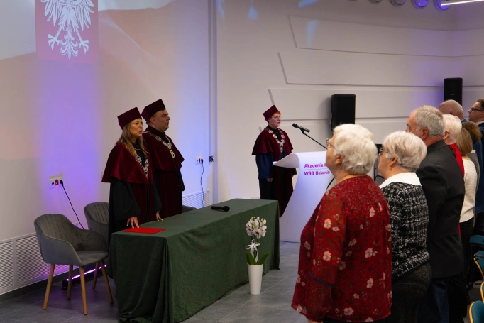 Zdjęcie nr 10 z galerii Uniwersytet Trzeciego Wieku Akademii WSB w Jaworznie rozpoczął działalność