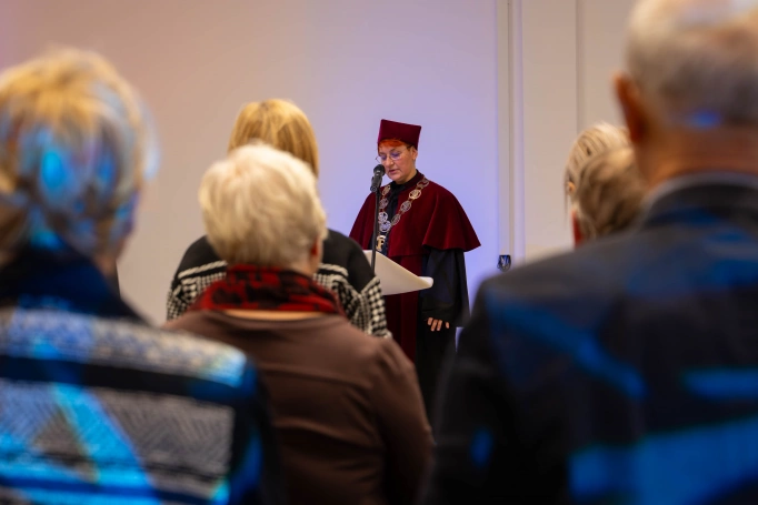 Zdjęcie nr 9 z galerii Uniwersytet Trzeciego Wieku Akademii WSB w Jaworznie rozpoczął działalność