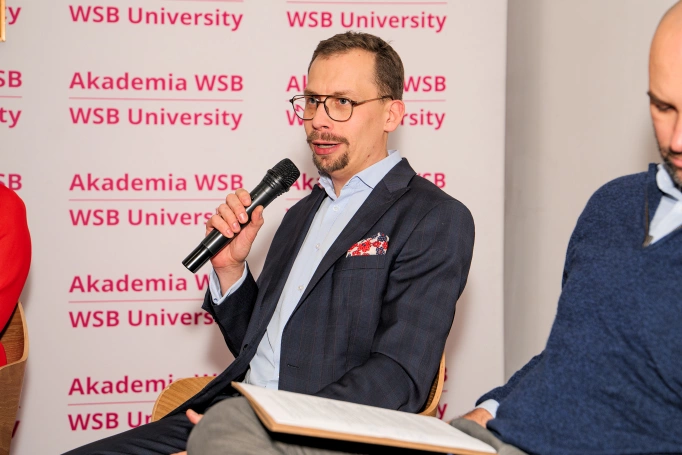 Zdjęcie nr 26 z galerii Międzynarodowa Konferencja Naukowa „Polska i Świat. Gospodarka i Bezpieczeństwo"