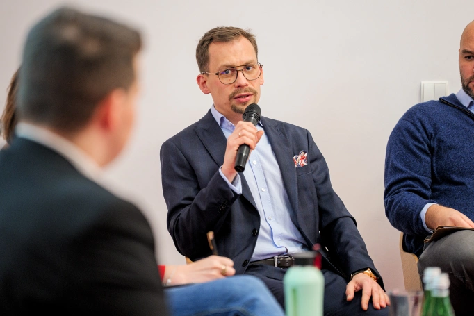 Zdjęcie nr 31 z galerii Międzynarodowa Konferencja Naukowa „Polska i Świat. Gospodarka i Bezpieczeństwo"