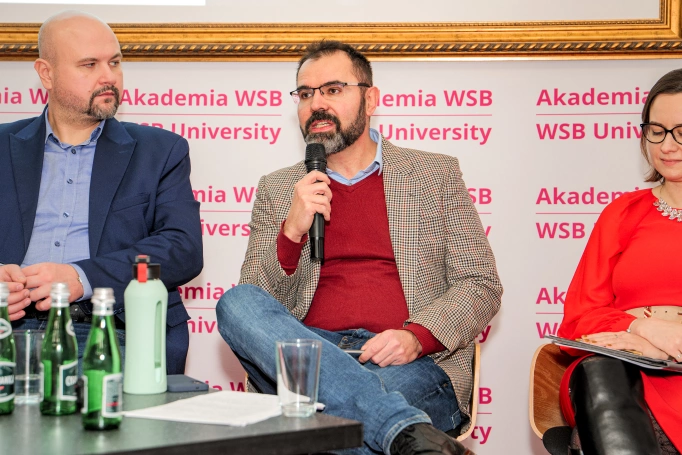 Zdjęcie nr 34 z galerii Międzynarodowa Konferencja Naukowa „Polska i Świat. Gospodarka i Bezpieczeństwo"