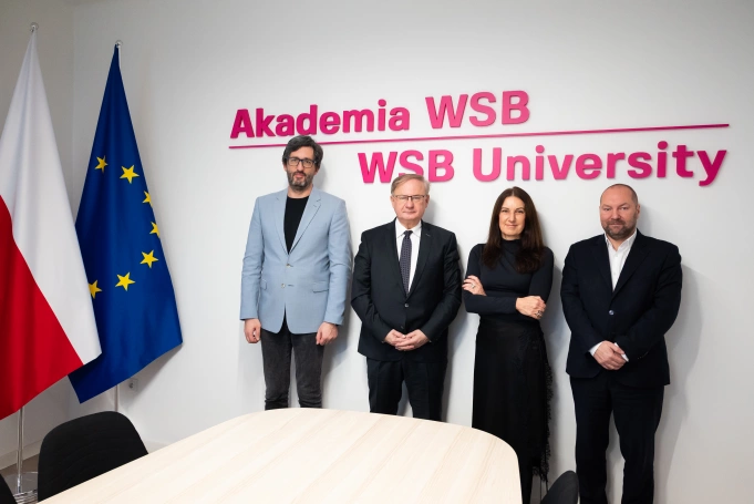 Zdjęcie nr 3 z galerii Międzynarodowa Konferencja Naukowa „Polska i Świat. Gospodarka i Bezpieczeństwo"