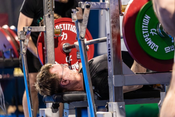 Zdjęcie nr 4 z galerii wyciskanie