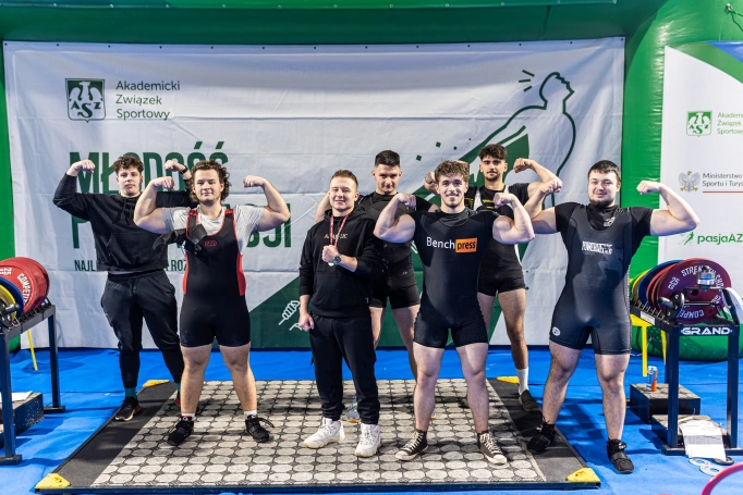 Zdjęcie nr 9 z galerii wyciskanie