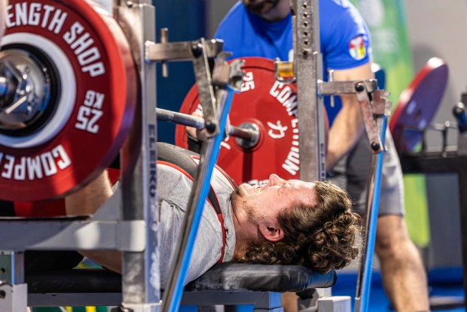 Zdjęcie nr 11 z galerii wyciskanie