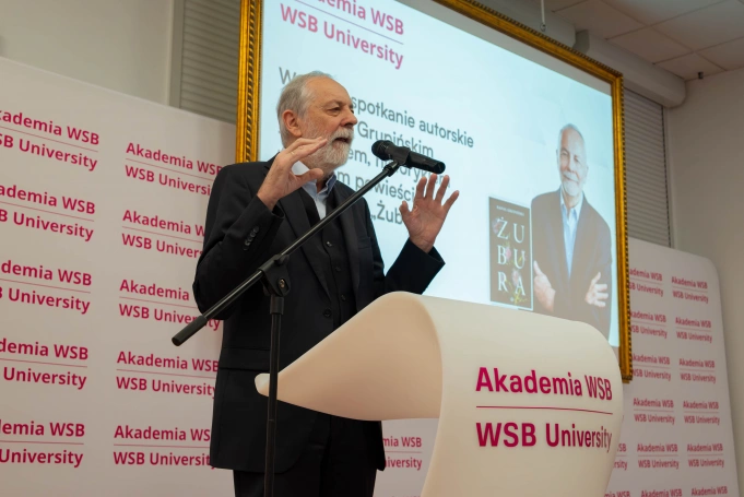 Zdjęcie nr 13 z galerii Jak mówić o złu i ludzkich wyborach? Spotkanie z Rafałem Grupińskim w Akademii WSB