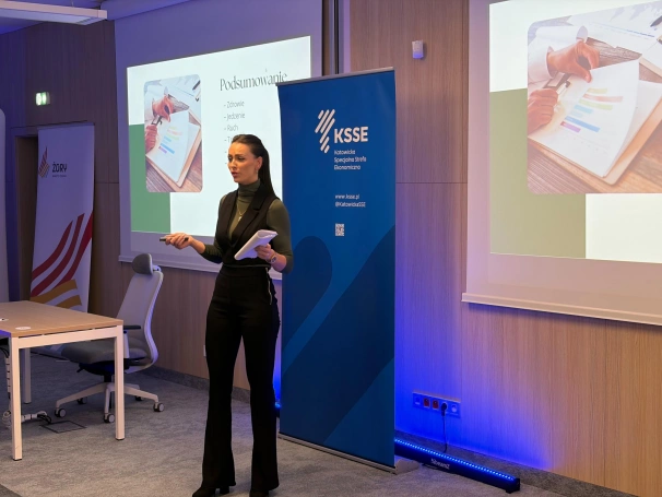 Zdjęcie nr 14 z galerii Konferencja AgriVerde i finał konkursu start-upów – sukces studentki Akademii WSB