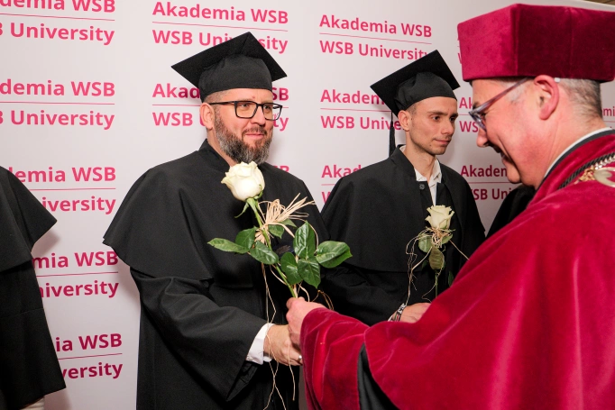 Zdjęcie nr 13 z galerii Nowe stopnie, nowe możliwości. Uroczyste wręczenie dyplomów habilitacyjnych i doktorskich w Akademii WSB 
