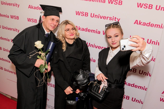 Zdjęcie nr 44 z galerii Nowe stopnie, nowe możliwości. Uroczyste wręczenie dyplomów habilitacyjnych i doktorskich w Akademii WSB 