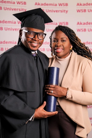 Zdjęcie nr 37 z galerii Nowe stopnie, nowe możliwości. Uroczyste wręczenie dyplomów habilitacyjnych i doktorskich w Akademii WSB 