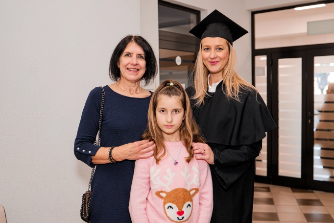 Zdjęcie nr 40 z galerii Nowe stopnie, nowe możliwości. Uroczyste wręczenie dyplomów habilitacyjnych i doktorskich w Akademii WSB 