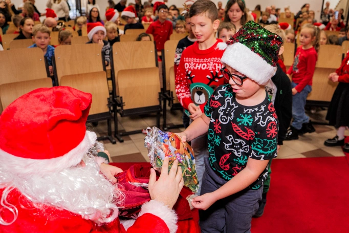 Zdjęcie nr 2 z galerii mikołajki 2025