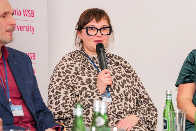 Zdjęcie nr 21 z galerii Gdy marzenia zderzają się z rzeczywistością – "IV Interdyscyplinarna Konferencja Naukowa" 