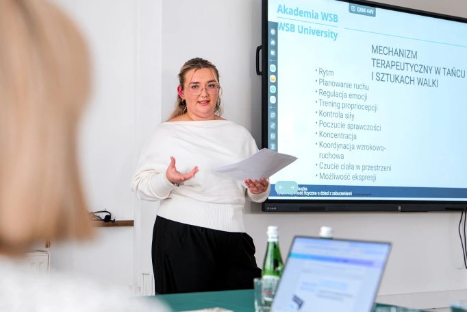 Zdjęcie nr 29 z galerii Gdy marzenia zderzają się z rzeczywistością – "IV Interdyscyplinarna Konferencja Naukowa" 